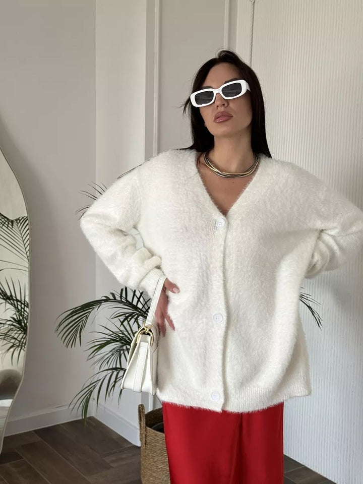 Dame hyggelig cardigan med V-hals og bløde ærmer Stilla