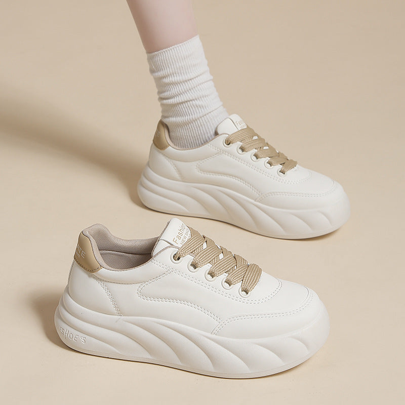 Dame platform-sneakers med innovativ dæmpningsteknologi og modebevidst design Stilla