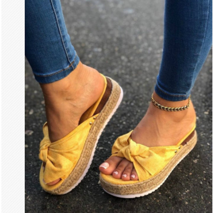 Dame komfortable sommer-sandaler med flettet design og moderne sløjfeakkent Stilla