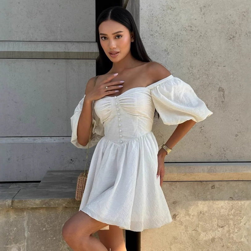 Damer Off-Shoulder Sommerkjole med Puffærmer og Knapdetaljer Stilla