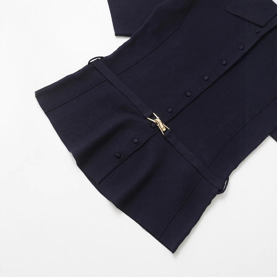 Femme Skræddersyet Kortærmet Blazer med elegant Bindebælte Stilla