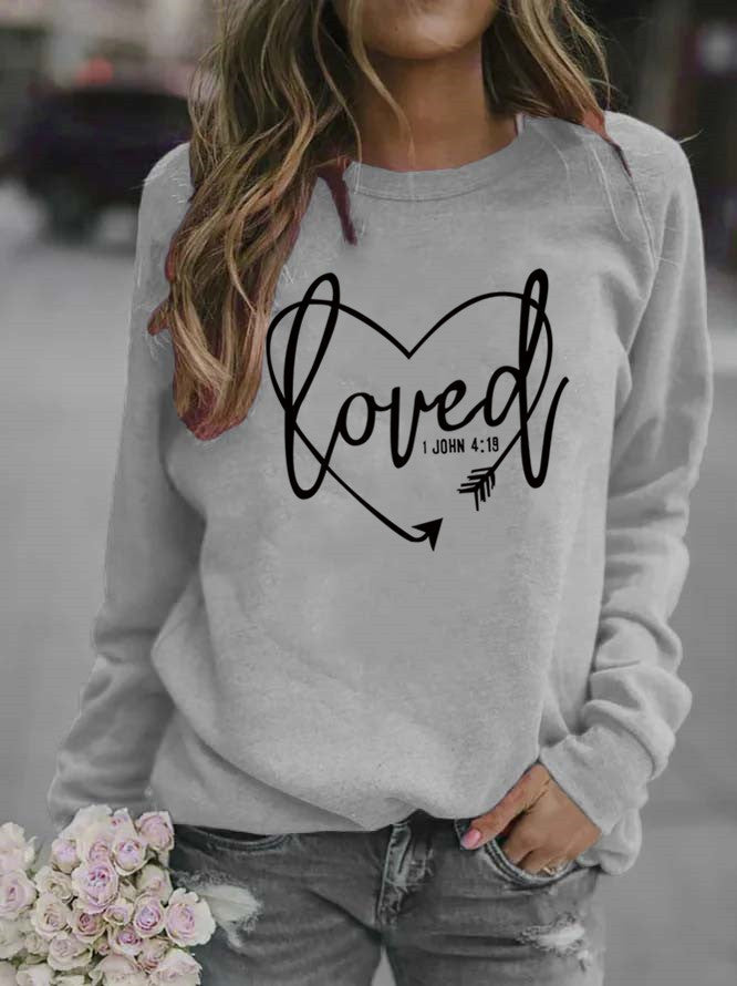 Kvinders sweatshirt med hjerteformet print og inspirerende budskab Stilla