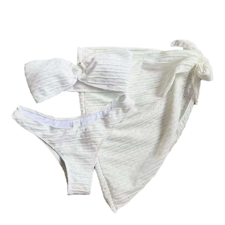 Dame bandeau bikini sæt med justerbar omslag nederdel og innovativ ringdetalje Stilla