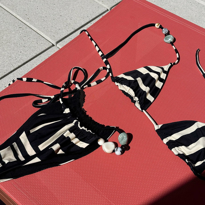 Dame Triangle-Bikini med stilfulde perleaccentuer og justerbare stropper Stilla
