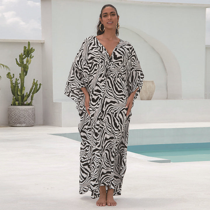 Dame Kaftan Kjole med elegant V-hals og vidt svajende ærmer Stilla