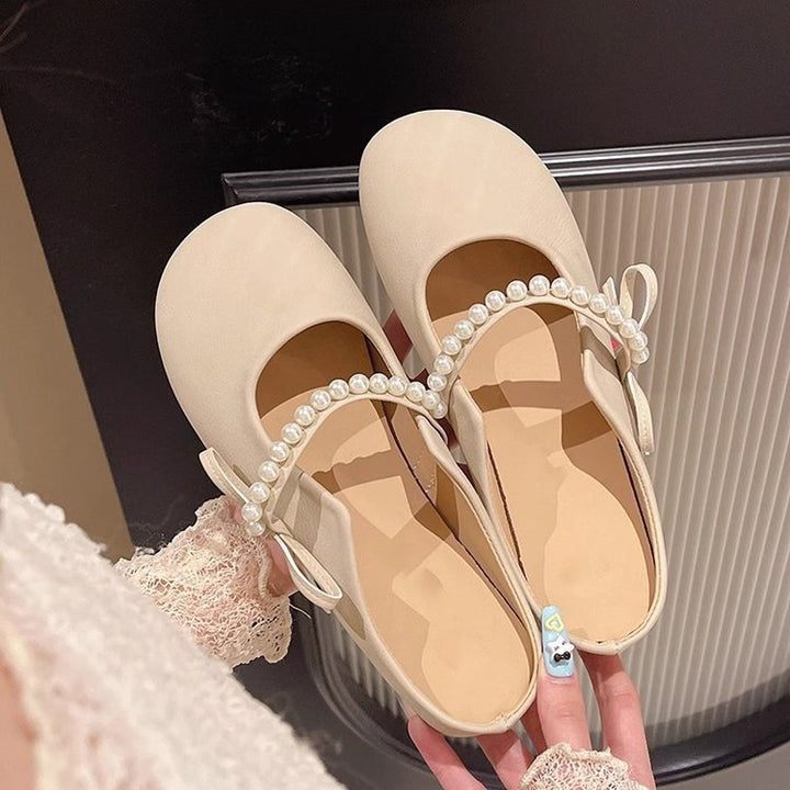 Dame Ballerinas med perleprydet remdesign og behagelig sål Stilla