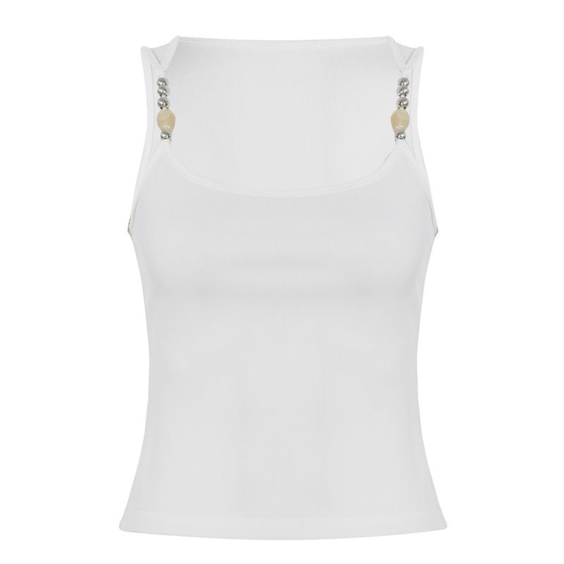 Dame top med asymmetrisk snit og trendy design Skovae
