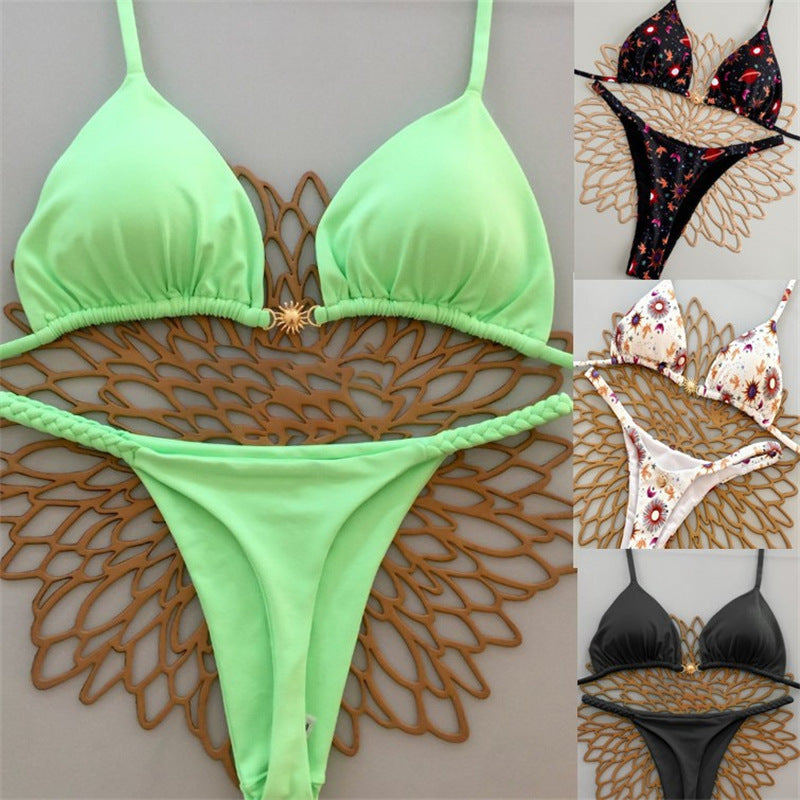 Dame Triangel-Bikini med blomsterdesign og elegant guldspænde Skovae