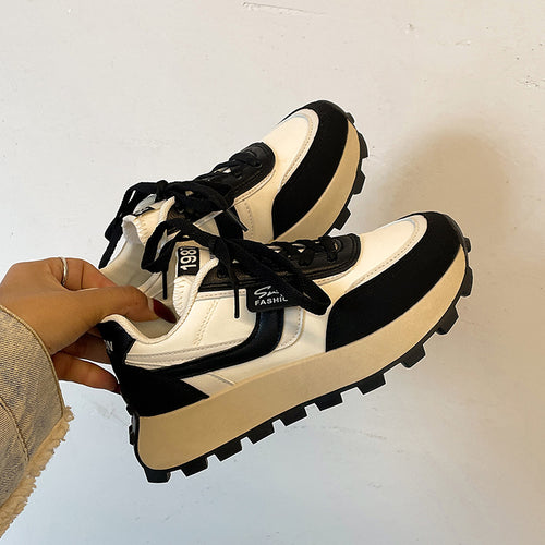 Dame Sporty Chunky Sneakers med skridsikker sål og åndbart overmateriale Stilla