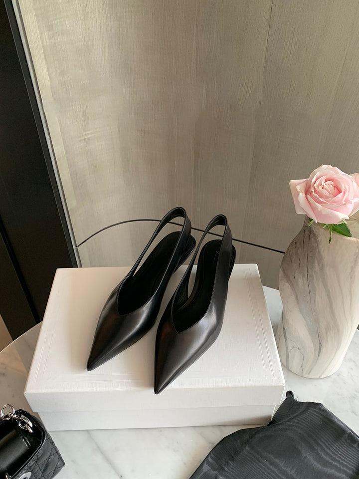 Dame spidse slingback-pumps med elegant udskæringsdesign Stilla