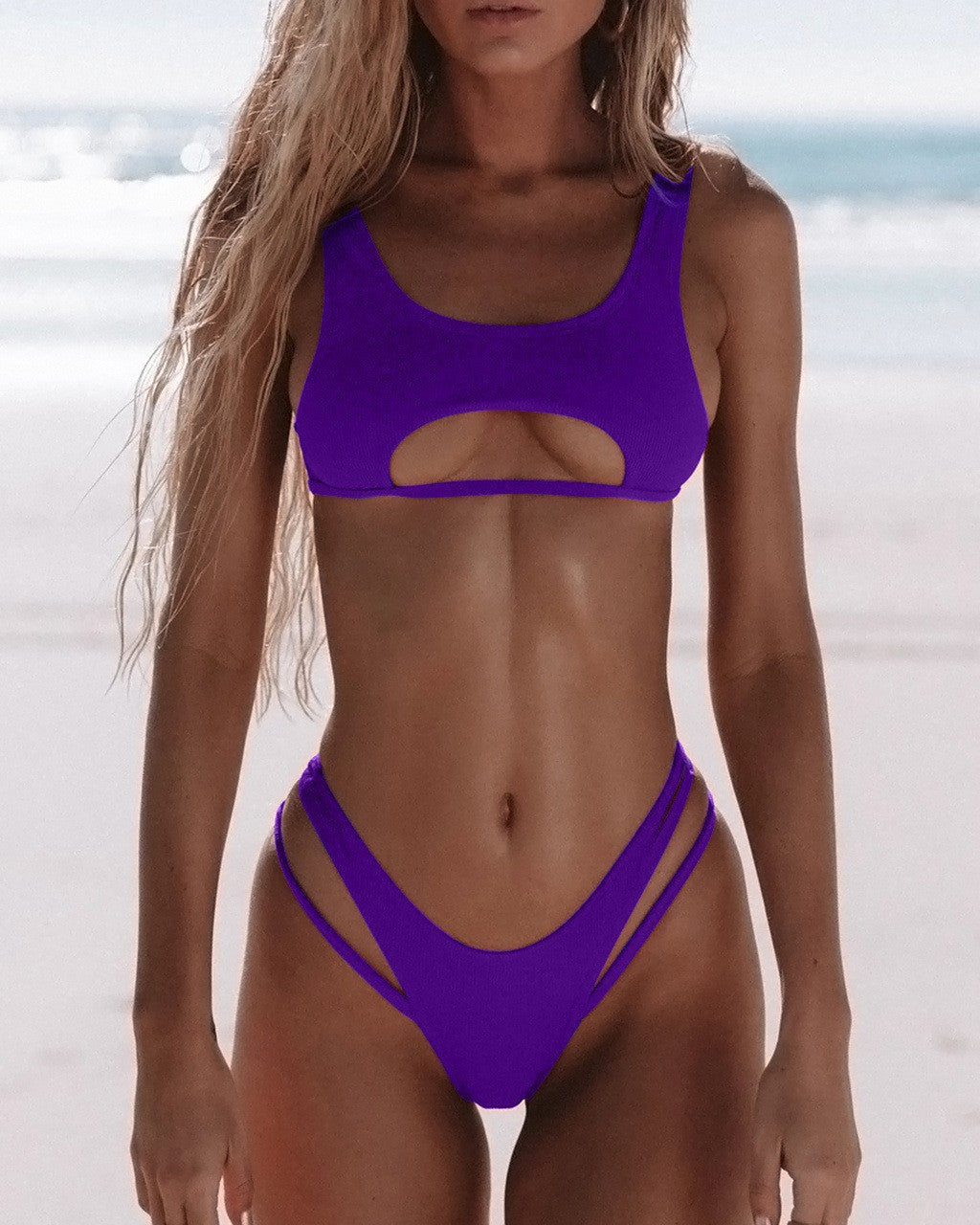Femme Cut-Out Højtaljede Bikini Sæt Stilla