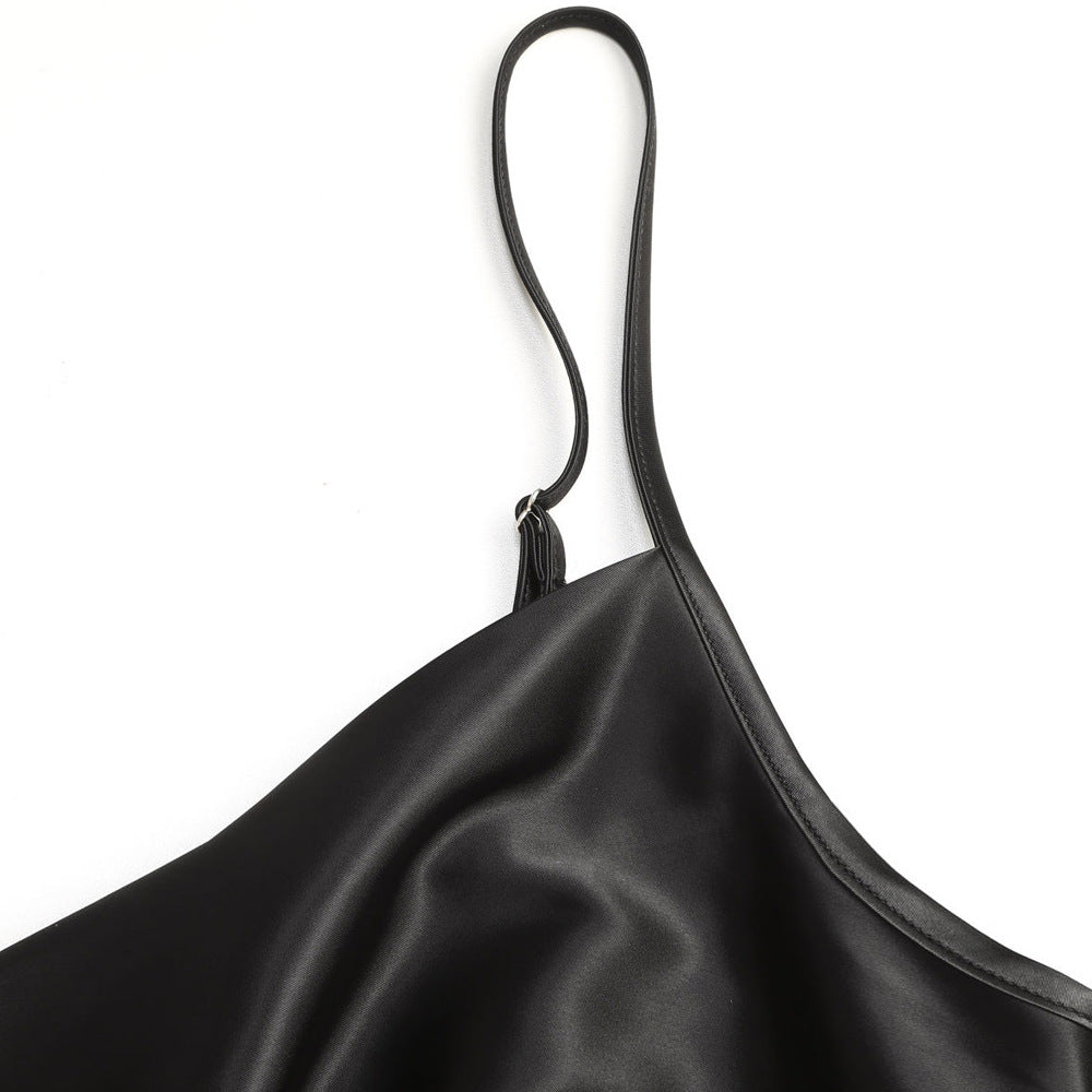 Dame sexy Minikjole med elegant satin effekt og justerbare spaghetti stropper Stilla