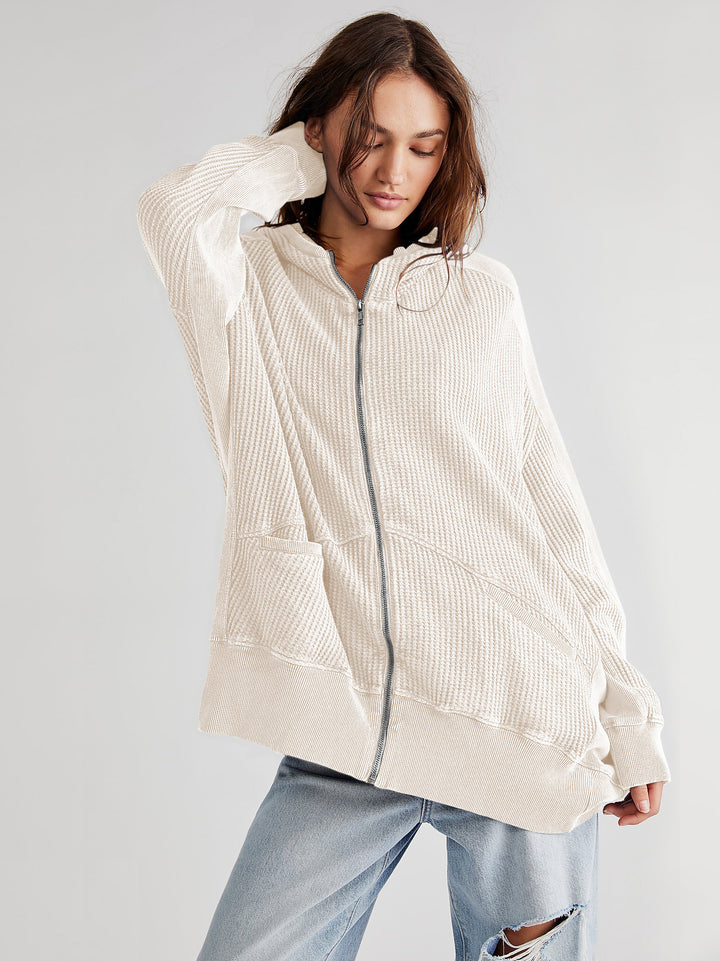 Dame afslappet oversized hoodie i karakteristisk vaffelmateriale Stilla
