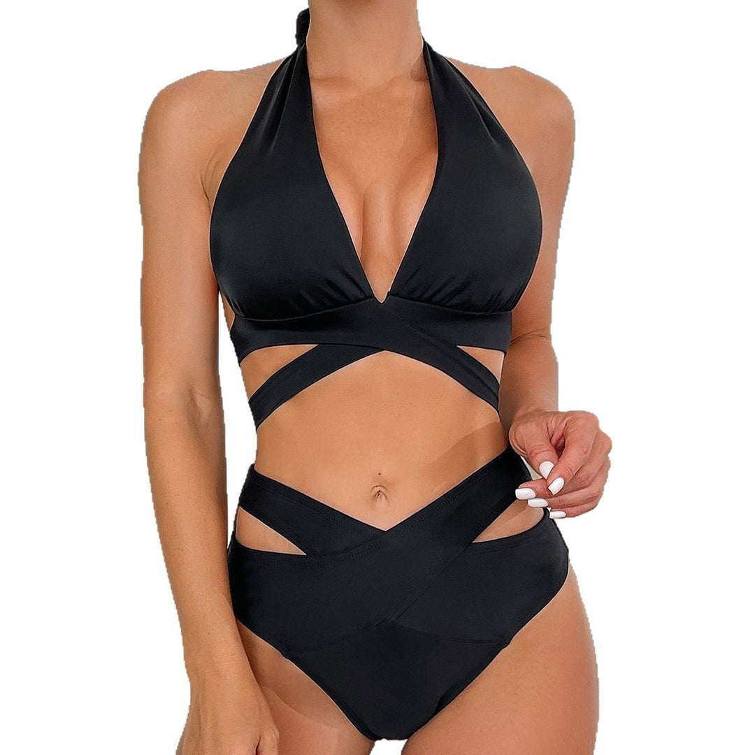 Dame bikini-sæt med innovativt krydsdesign og figurformende snit Stilla