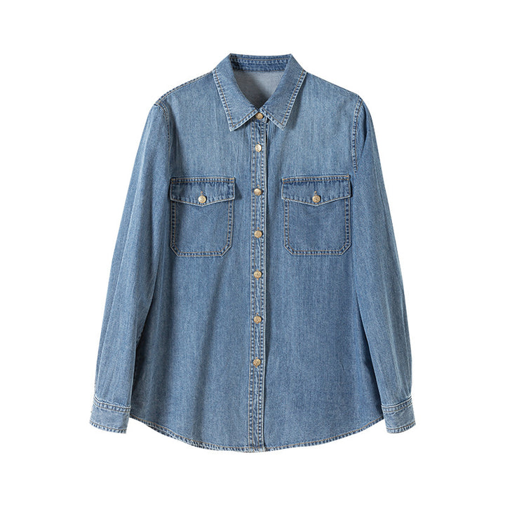 Dame denim skjorte med praktiske brystlommer og moderne snit Stilla