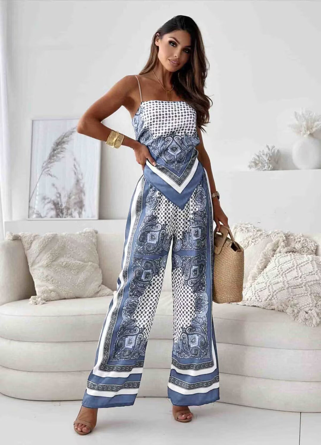 Dame jumpsuit med elegant tryk og bredt ben Stilla