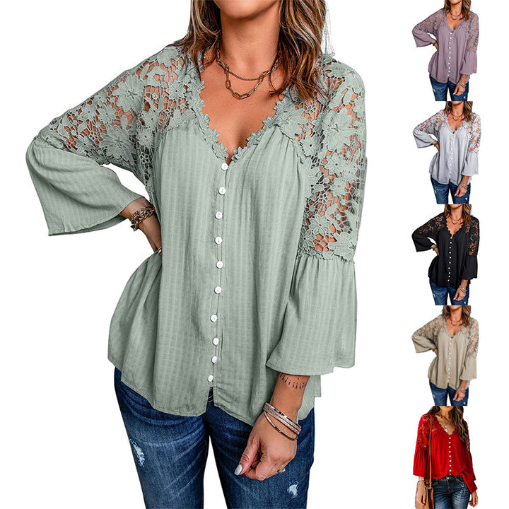 Damebluse med blonde detaljer og knaplukning Stilla