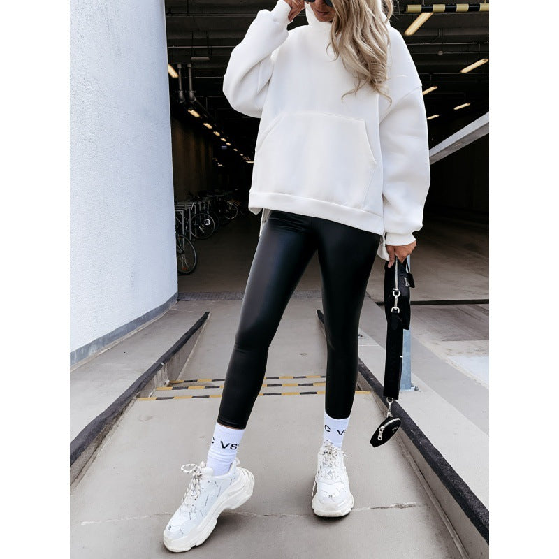 Kvinders oversized hoodie med praktiske kængurulommer Stilla
