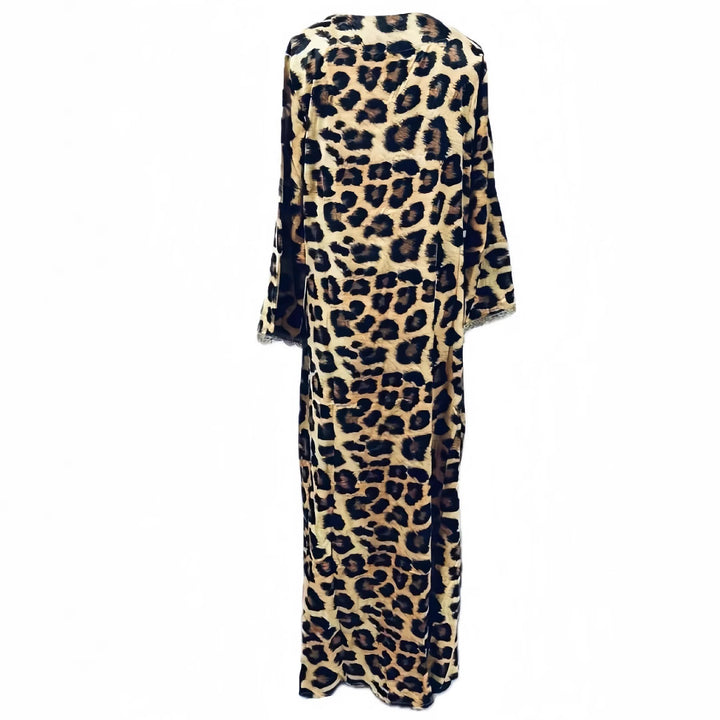 Dame Kaftan-kjole med trendy leopardmønster og elegant snit Stilla