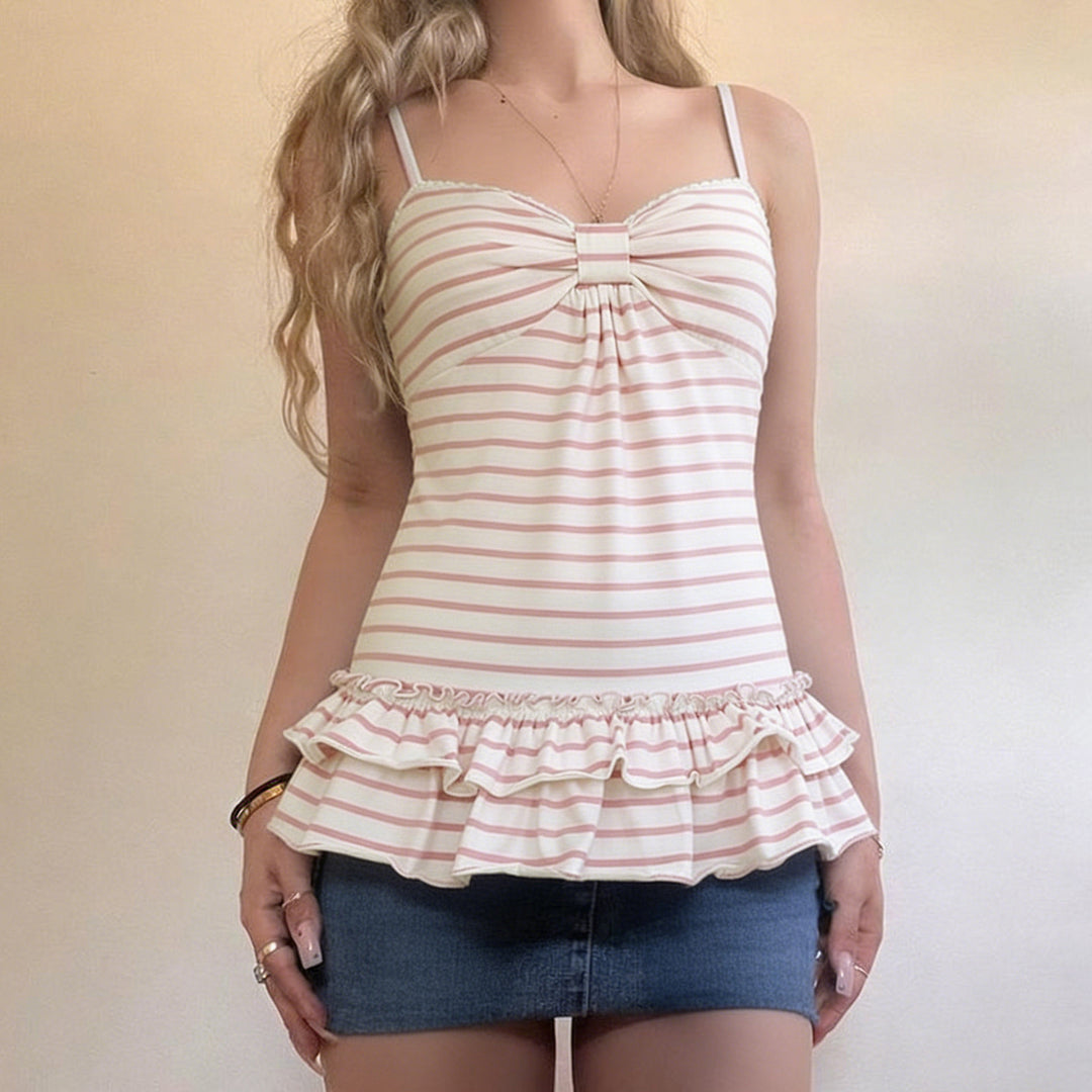 Dame bikini top med flæsekant og raffineret design Skovae