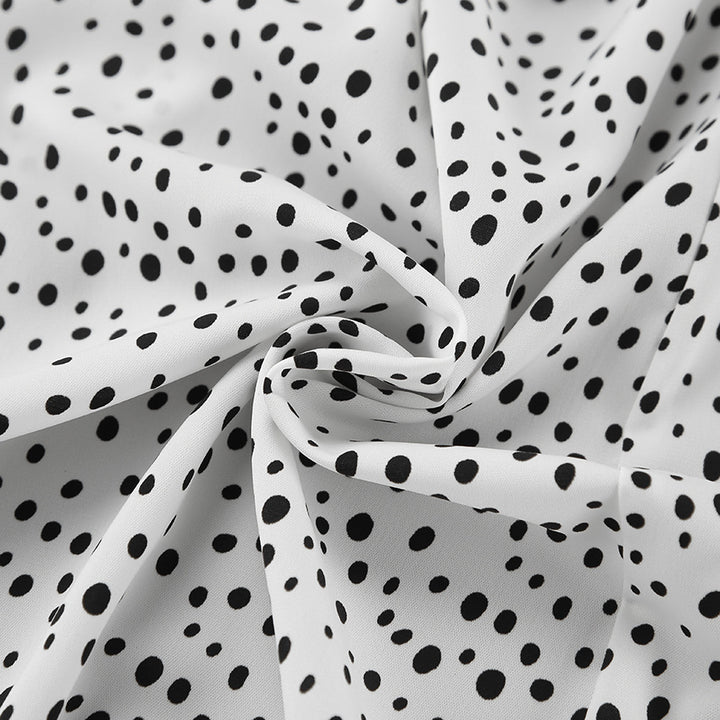 Dame Midi-kjole med elegante flæse detaljer og figursyet silhuet Stilla