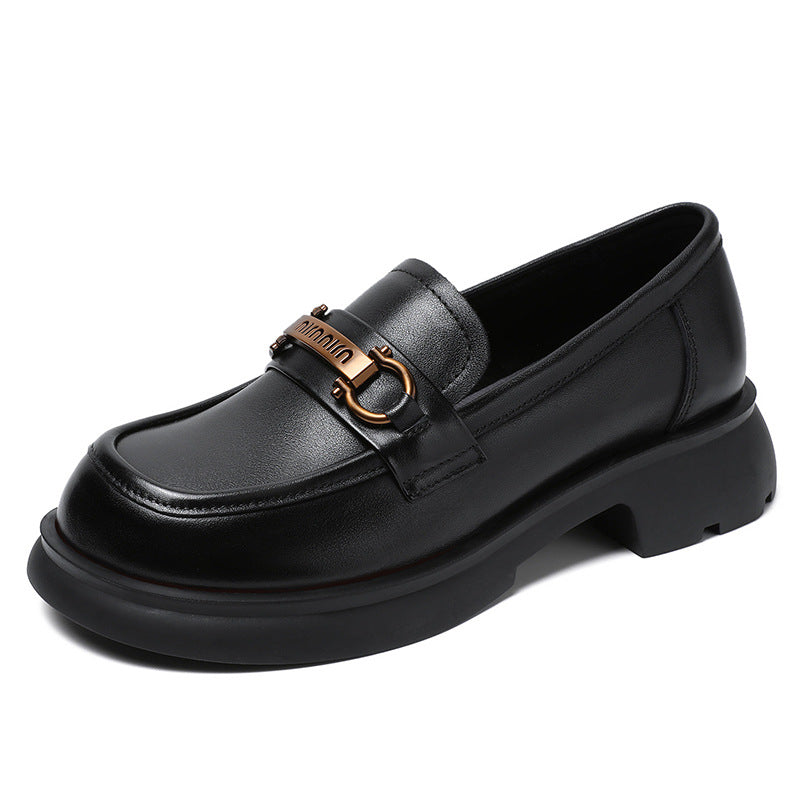 Dame Elegante Chunky Slipper med dekorative metal accenter Stilla