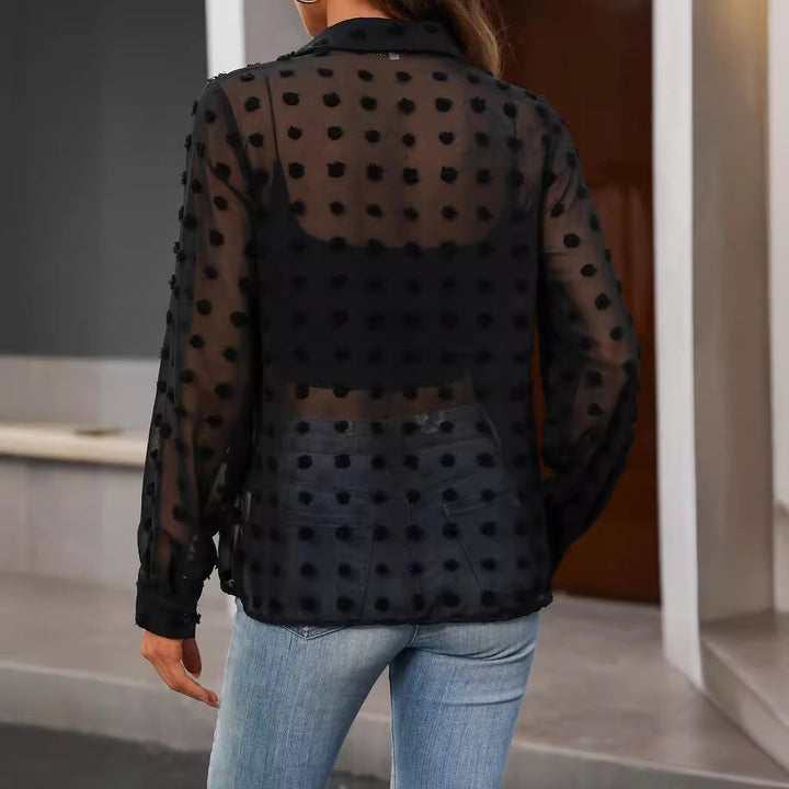 Dame gennemsigtig bluse med elegante strukturaccenter Stilla