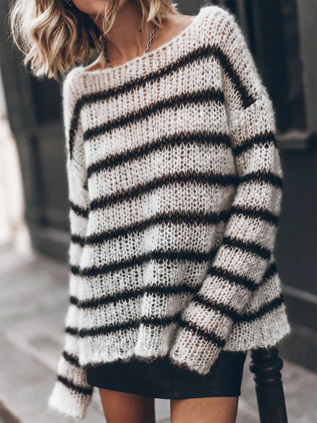 Dame casual sweater med luftig struktur og elegante striber Stilla
