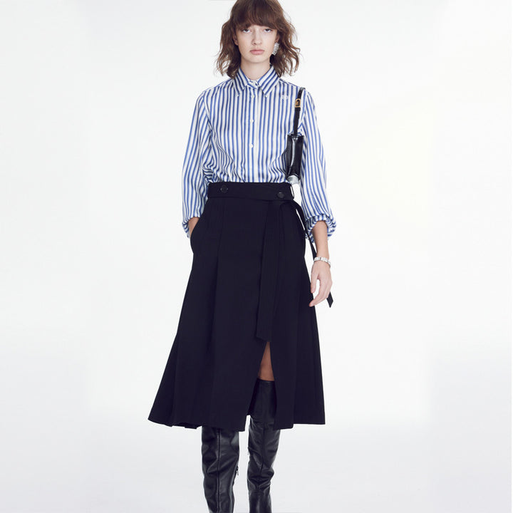 Damer Elegant Bluse med Fine Striber og Fashionable Knapstolpe Stilla