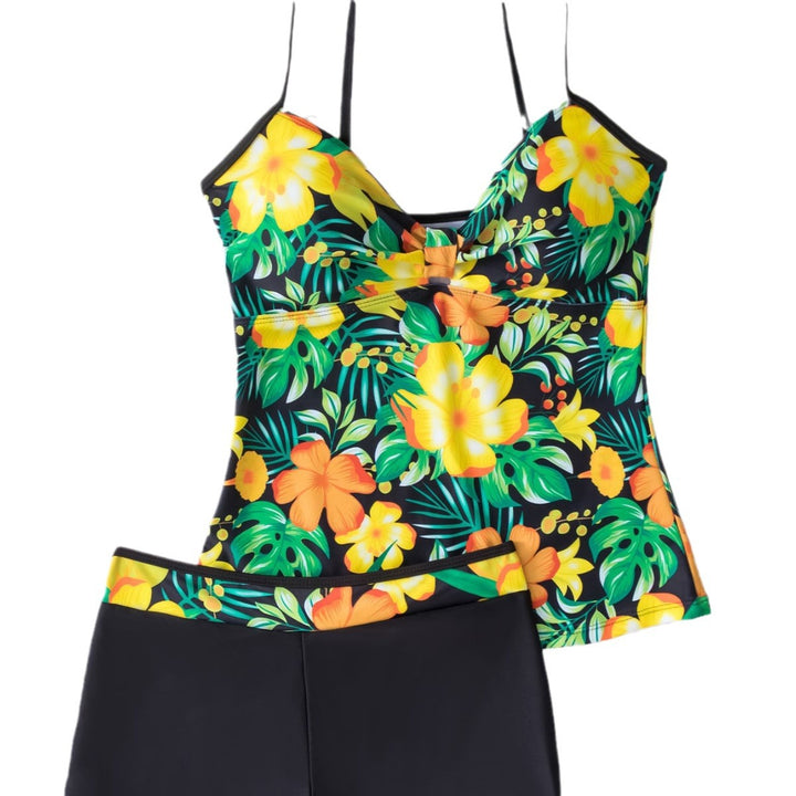 Dame top-badebukser med stilfuldt blomsterdesign og shorts Stilla