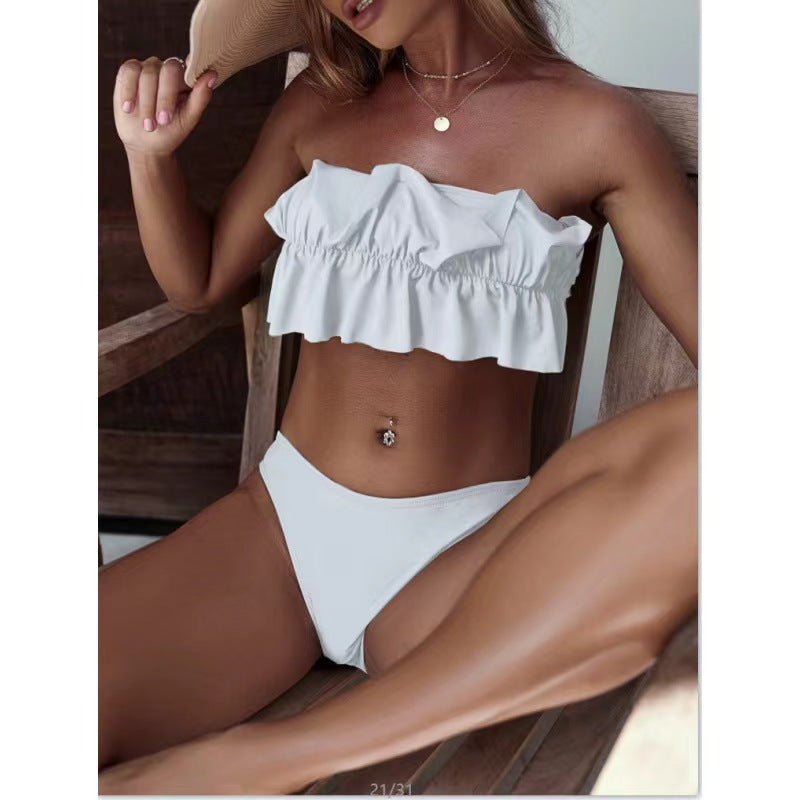 Dame Bandeau-bikini-sæt med elegant flæse-design og høj benudskæring Stilla