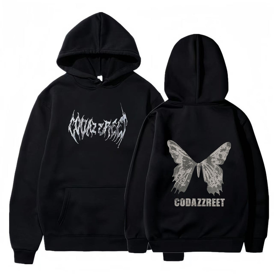 Kvinders hoodie med iøjnefaldende sommerfugl design og kunstnerisk skrift Skovae
