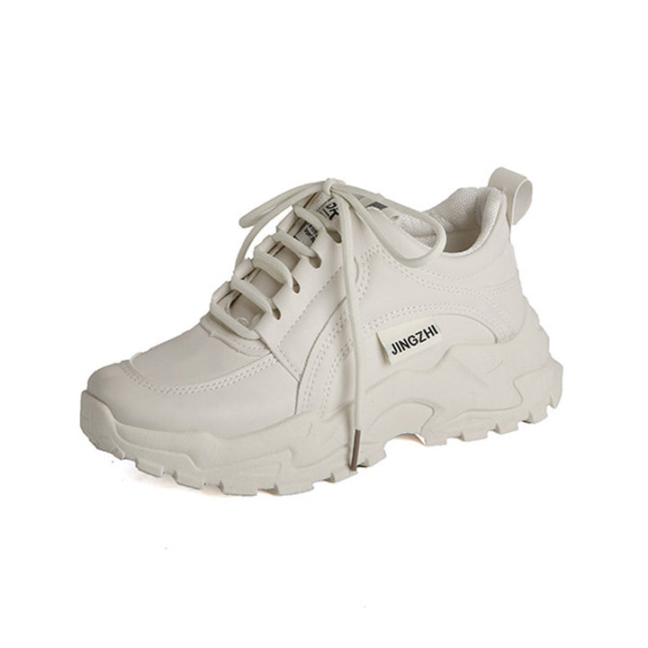 Dame Sneakers i sporty-elegant stil med robust overmateriale og skridsikker profilsåle Stilla