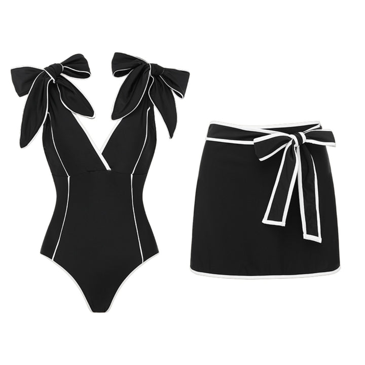 Dame one-piece badedragt med aftagelige skulderstropper og skørt Skovae