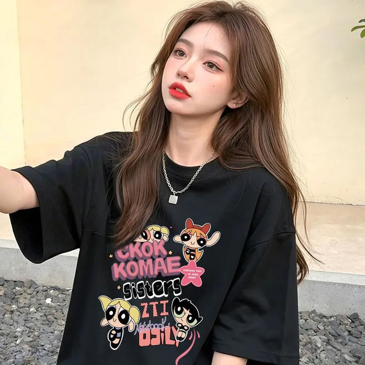 Dame T-shirt med kunstnerisk cartoon-print i afslappet oversized-snit Stilla