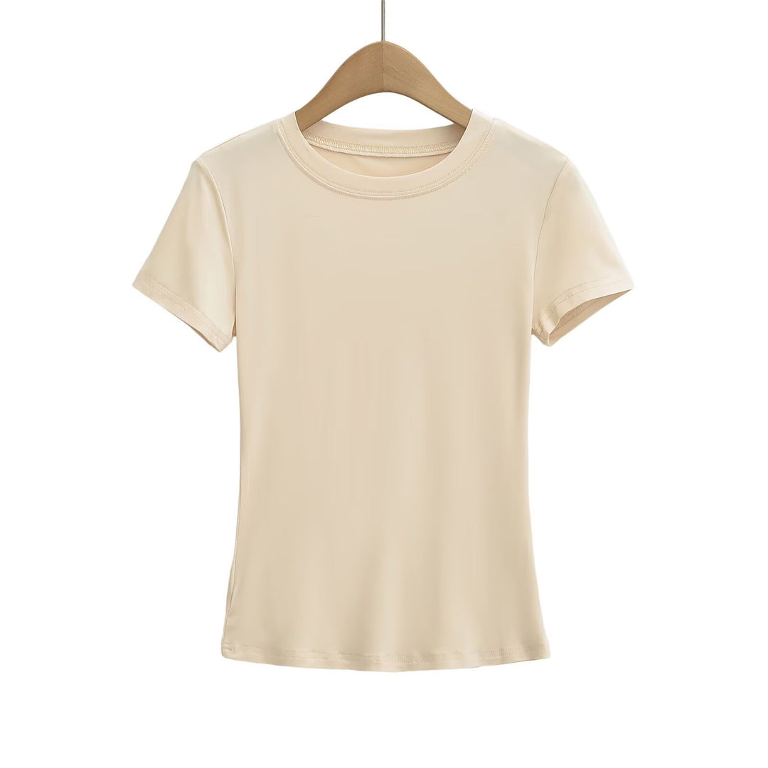 Dame Sporty T-shirt med tætsiddende snit og innovativt strækstof Stilla