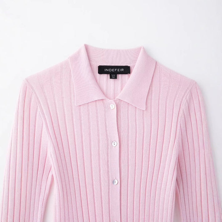 Femme Ribstrik Knap-Op Cardigan Stilla