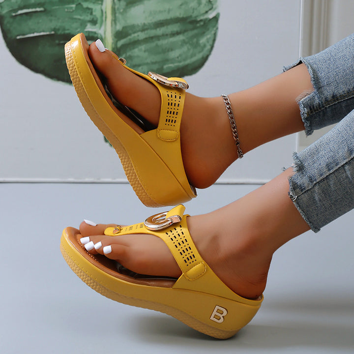 Dame Komfortable Wedge-sandaler med moderigtig rem og komfort fodseng Stilla