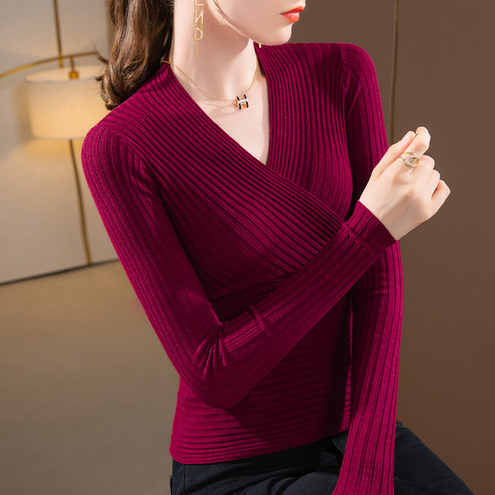 Dame indpakningsbluse med elegant ribstrik og højlukket krave Stilla