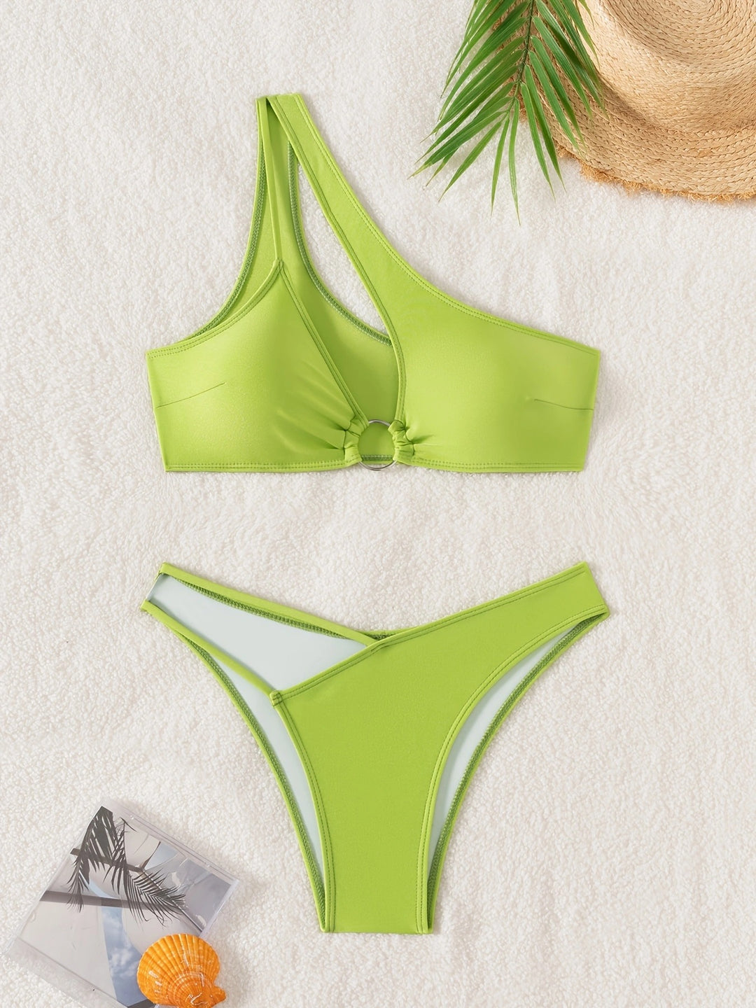 Dame sport-bikini-sæt med asymmetrisk skulderdesign og fashionable detaljer Stilla