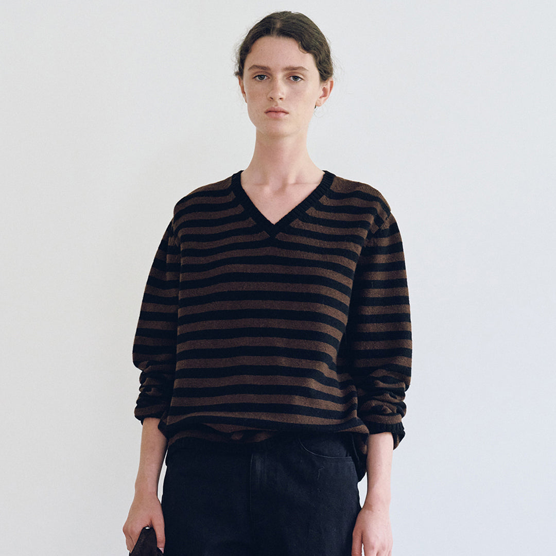 Kvinderne V-hals sweater med stribet mønster Stilla