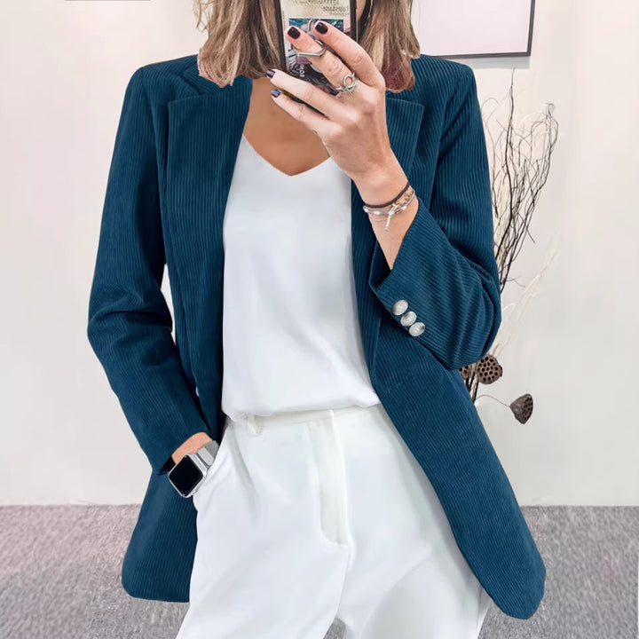 Damer fashionable stribet blazer med slim fit Stilla