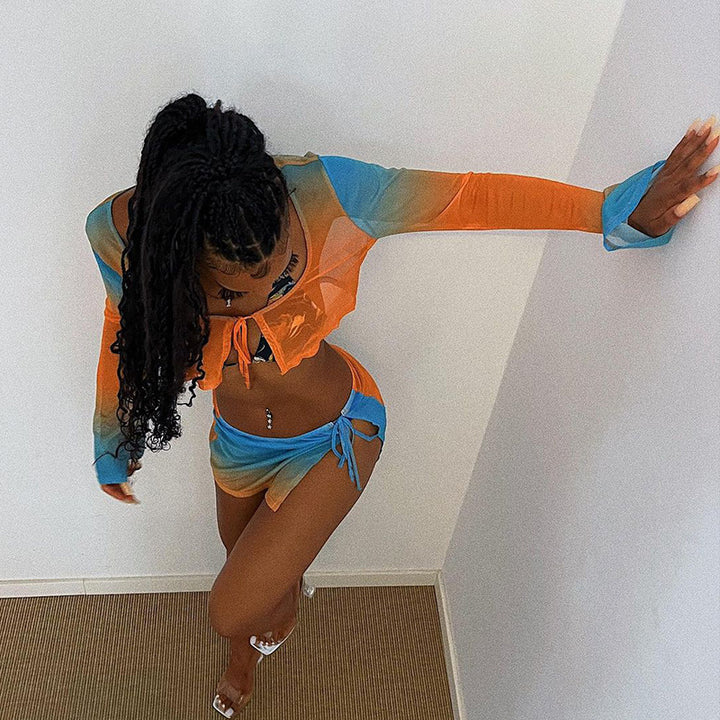 Dame Sporty bikini sæt med langærmet top og sød mini nederdel Stilla