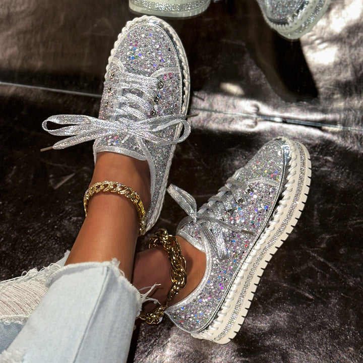 Dame Glitrende Sneakers med funklen akcenter og trendy design Stilla