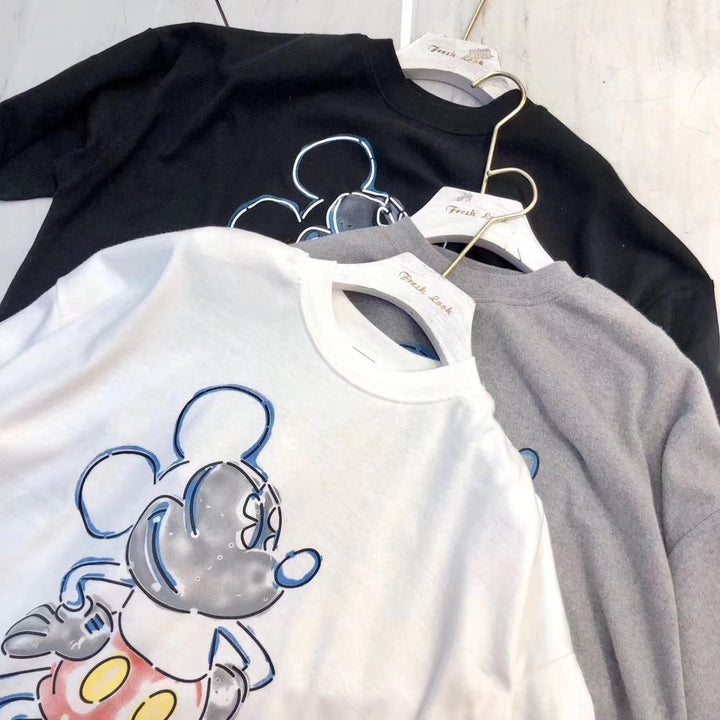 Dame T-shirt med kreativ Mickey Mouse print og afslappet pasform Stilla