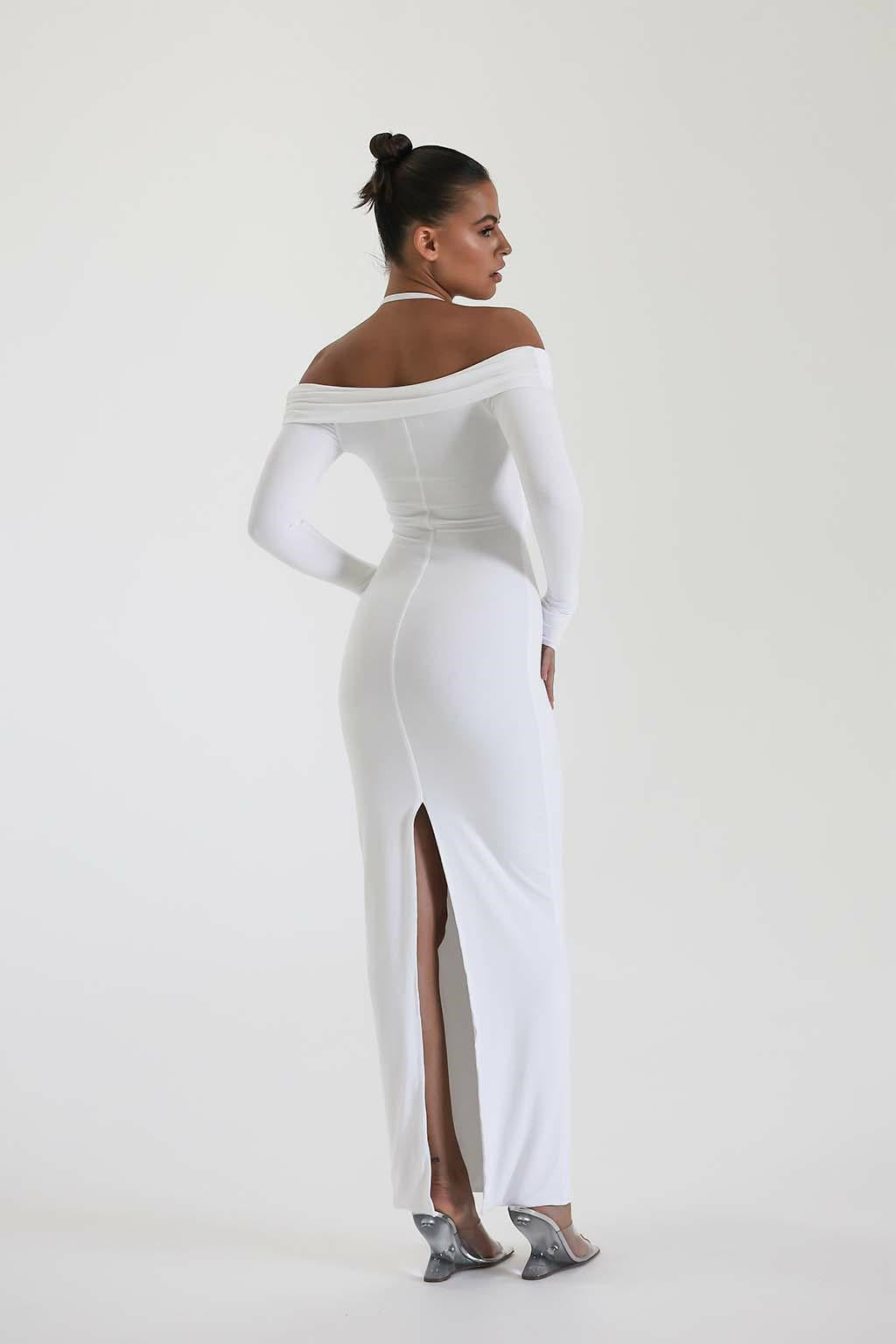Dame Maxikjole med Off-Shoulder Design og elegant slids Skovae