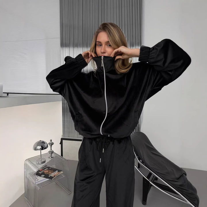 Kvinder Sporty Satin Tracksuit Chic & Stilig
