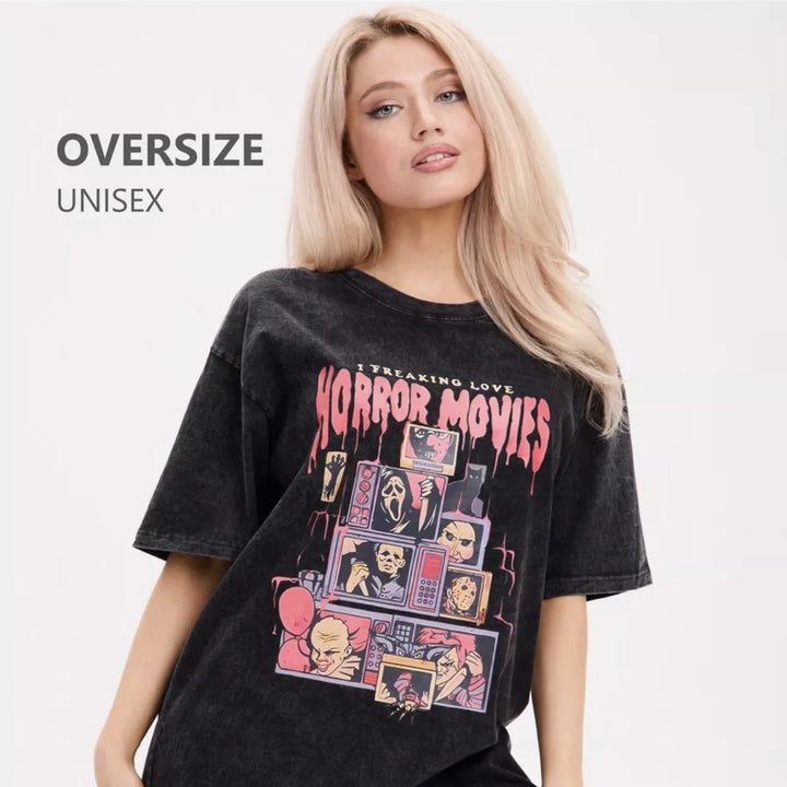 Dame T-shirt med kreativt horrorfilm-motiv og afslappet oversized-snits Stilla