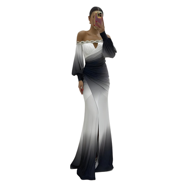 Kvinders Off-Shoulder Maxi Kjole med Elegant Drapering og Glitrende Accenter Skovae