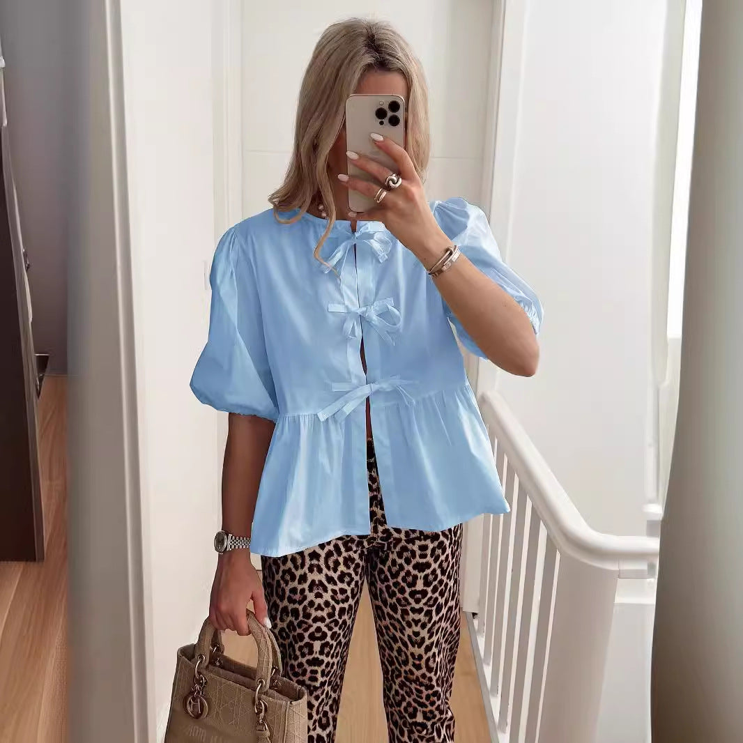 Dame Puffærmet Bluse med Sløjfe-detaljer og voluminøs Snit Stilla
